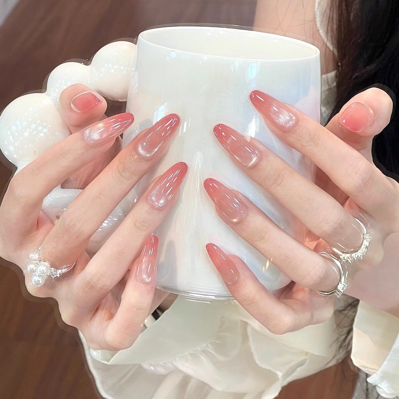 艺人纯欲渐变裸粉色手工美甲穿戴甲中长款猫眼高级感显白美甲贴片,彩妆/香水/美妆工具,穿戴甲/甲片,淘宝优惠券,粉丝福利购,淘宝优惠卷