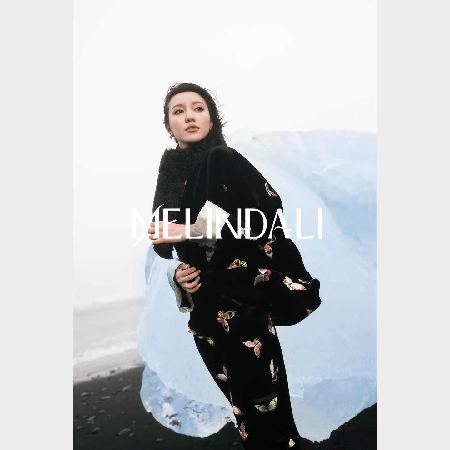 MELINDA LI【浪漫入骨】新中式桑蚕丝丝绒斜裁蝴蝶绣旗袍裙子外套