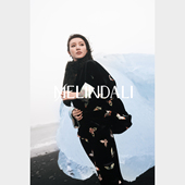 MELINDA 桑蚕丝丝绒斜裁蝴蝶绣旗袍裙子外套 新中式 浪漫入骨