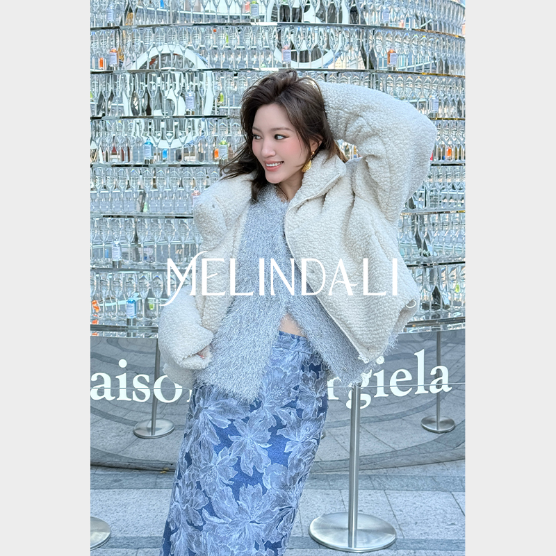 Melindali白色羽绒服