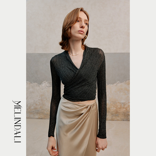 MelindaLi【高光时刻】细闪微透针织轻薄干爽珠光金银葱围裹上衣