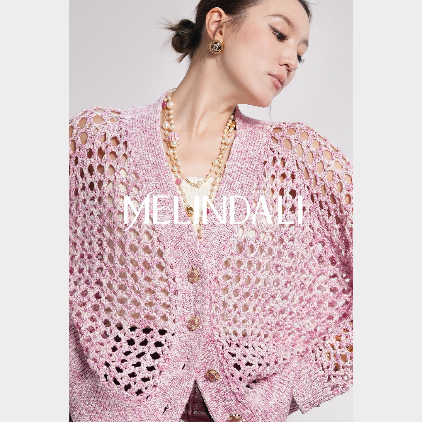 MELINDA LI【秀场粉晶】重工镂空挑孔粗针编织开衫慵懒风针织外套