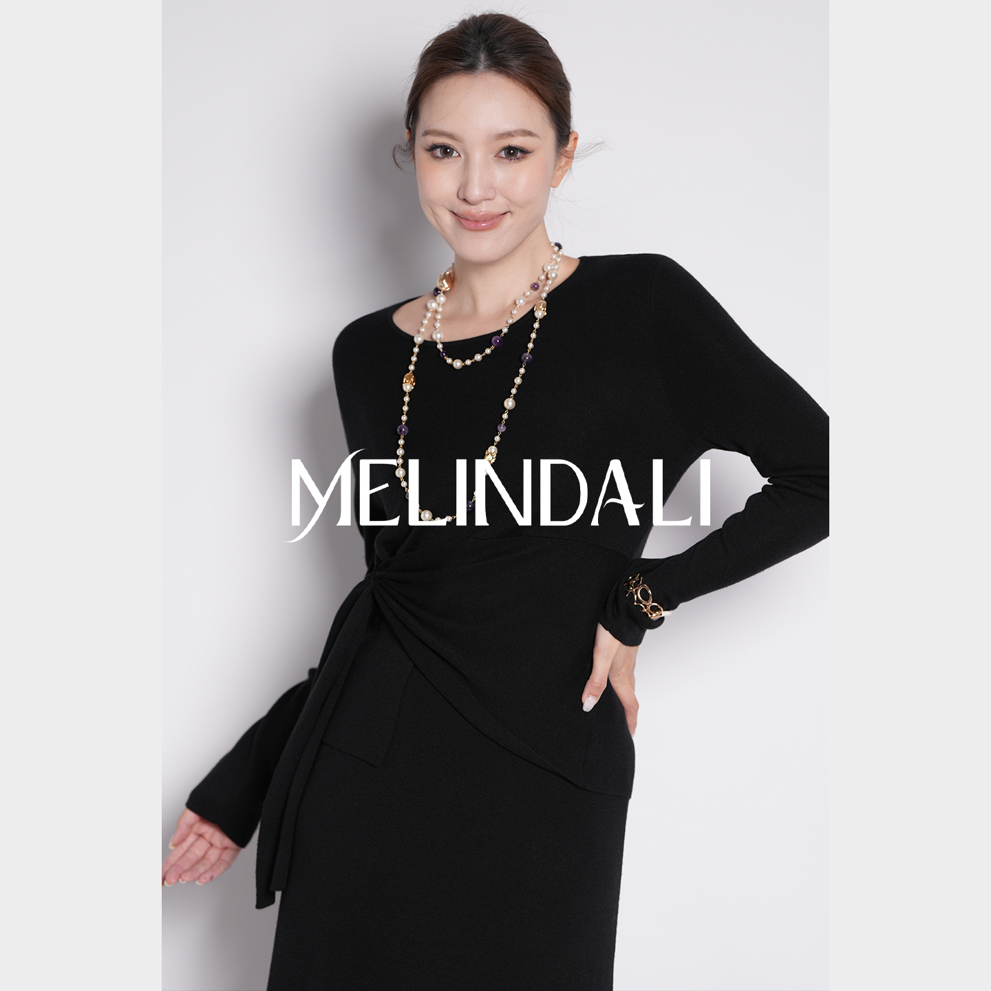 MELINDA LI【随性优雅】法式不规则开叉设计感长袖上衣收腰半裙套