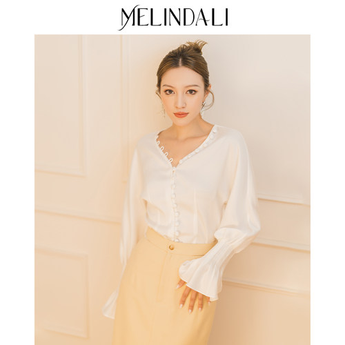 白衬衫MELINDALI设计感
