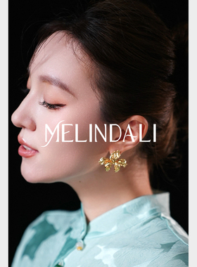 MELINDA LI中古感复古肌理鸢尾花耳环铜镀18K925银针耳饰