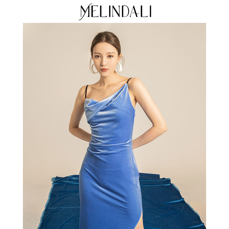 melindali丝绒显瘦气质吊带裙