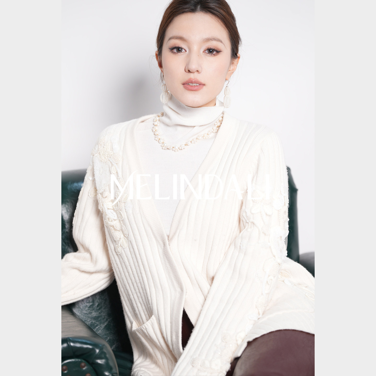 MELINDA LI【花满枝】早秋法式轻奢重工花卉钉珠贴布绣羊毛开衫