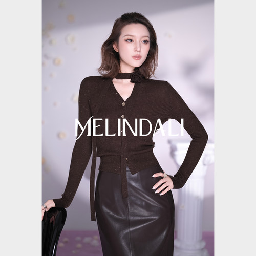 MELINDA LI【可可玫瑰】高支保暖绵羊毛玫瑰飘带细闪针织衫