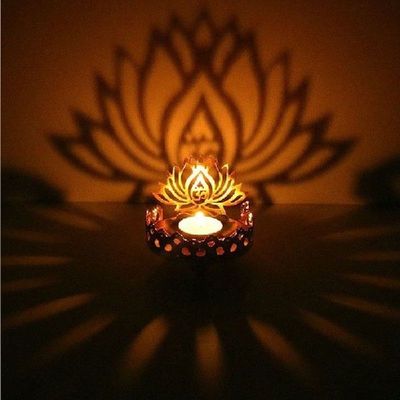Candlestick Retro Hollow Carved Tealight Candle Holder