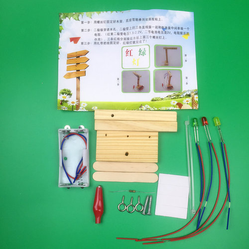 Student science experiment handmade DIY traffic lights