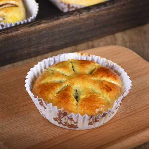 round cake cups 200Pcs hamburger tray, convenient and practi