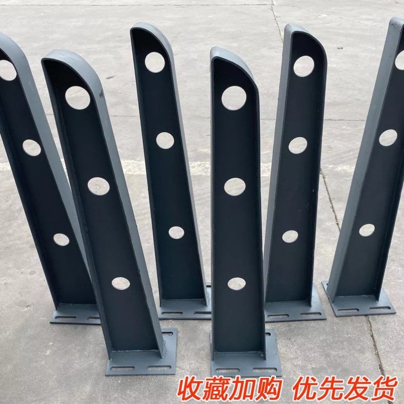 幕墙玻璃爪钢梁支架工字钢结构雨蓬雨棚钢梁定制阳光雨棚牛腿托梁 - 实物图