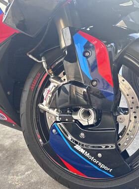 适用BMW S1000RR S1000R 09-26年雷霆版外壳前挡泥板刹车盘罩 ABS