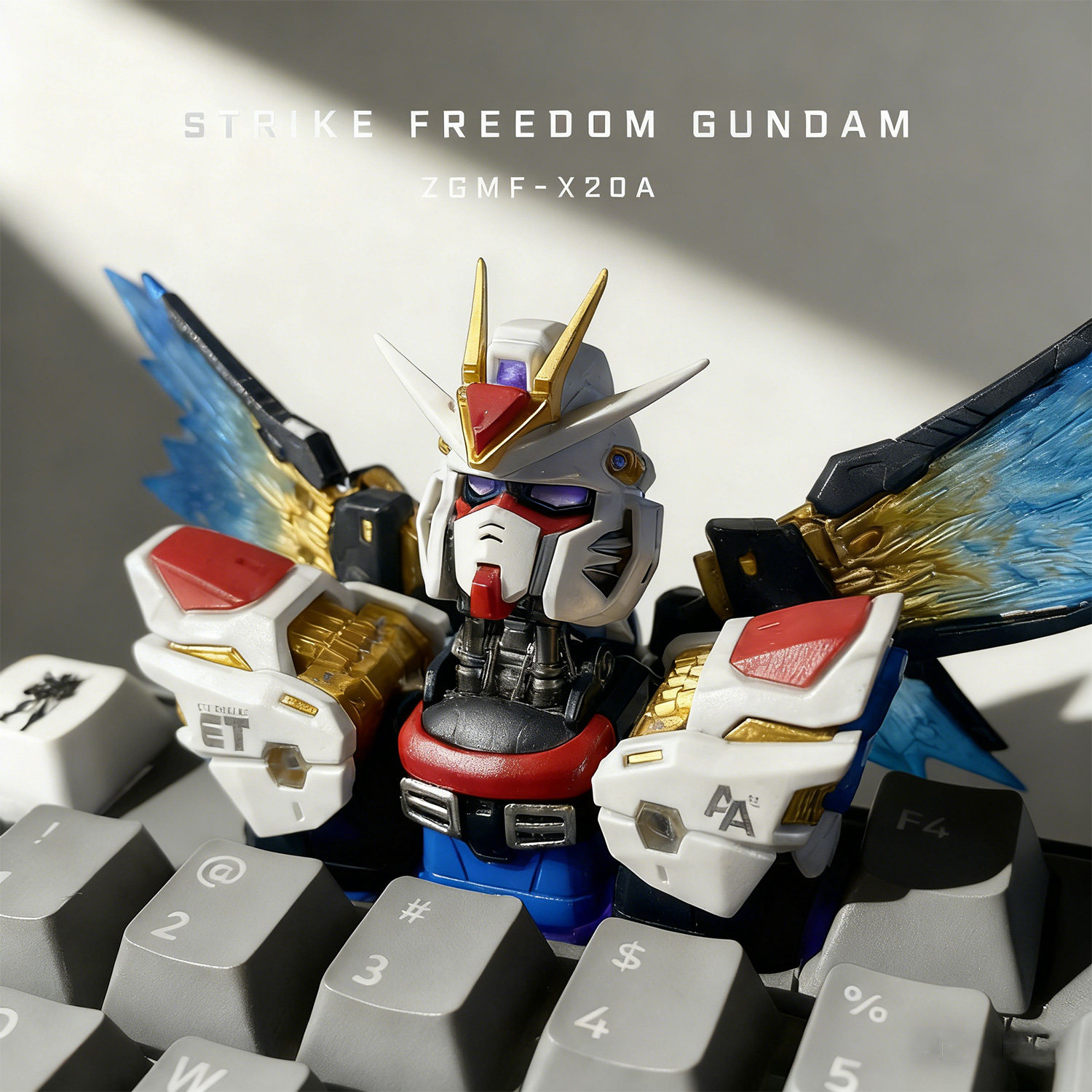 强袭自由红键帽高达键帽机械键盘个性定制键Esc客制化ttc创意rog