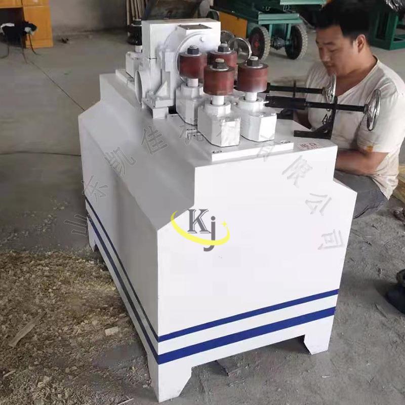 制作多规格木棍圆棒机全自动双进双出圆棒机木工锄把机圆棒机