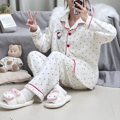 女士睡衣可爱波点HelloKitt冬季