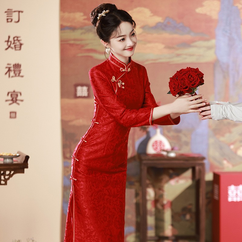 新款提花三复合红色新娘敬酒服改良时尚宴会婚礼长款修身年会旗袍