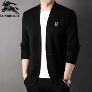 伦巴宝利娇2024秋冬新款毛衣男士针织衫v领商务休闲中年开衫外套