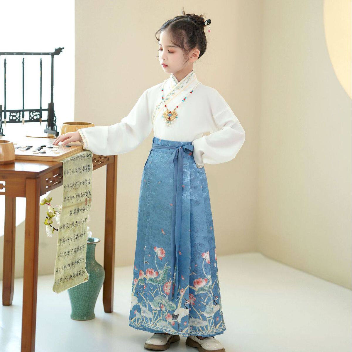 马面裙女童春季2025新款中国风明制古装汉服春秋女孩唐装儿童套装