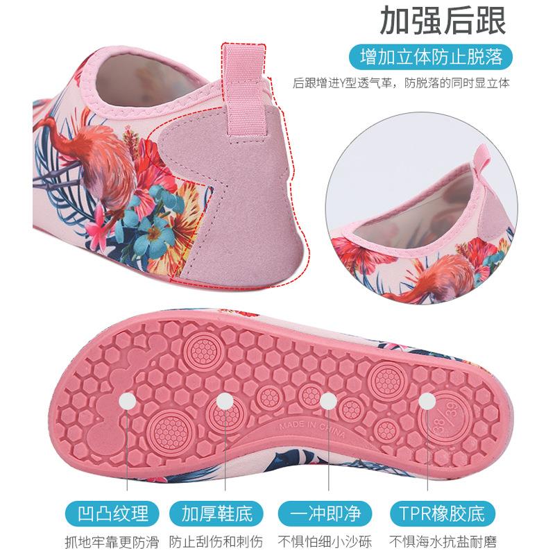 新款直销女夏季户外涉水沙滩鞋 健身滑水潜浮游泳柔软沙滩鞋