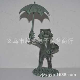 新款直销青蛙打伞动物手工树脂摆件花园装饰品庭院工艺品精致田园