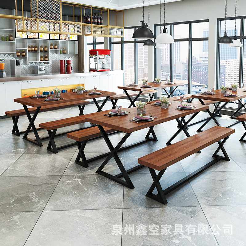 新款直销复古主题餐厅餐桌 美式酒吧清吧餐桌椅组合工业风铁艺实