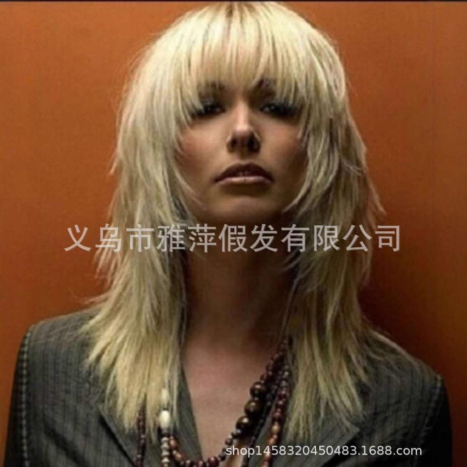 新款直销跨境新款欧美热销假发女士中长微卷淡金色化纤头套现货