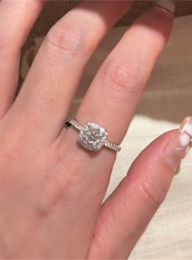 爆闪满钻方糖戒指女款