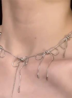 银色芭蕾蝴蝶结流苏项链女气质
