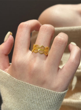 金色镂空蕾丝皇冠戒指女