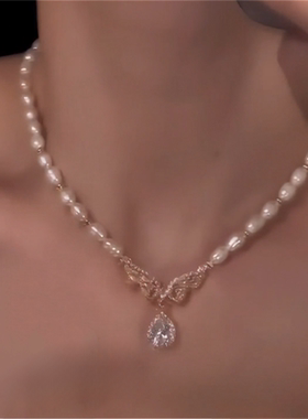 轻奢气质珍珠项链女宴会晚礼服