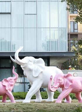 户外园林景观雕塑玻璃钢白色卡通大象摆件庭院商场售楼处美陈装饰