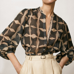 Women's printed round neck button up shirt印花圆领系扣衬衣女