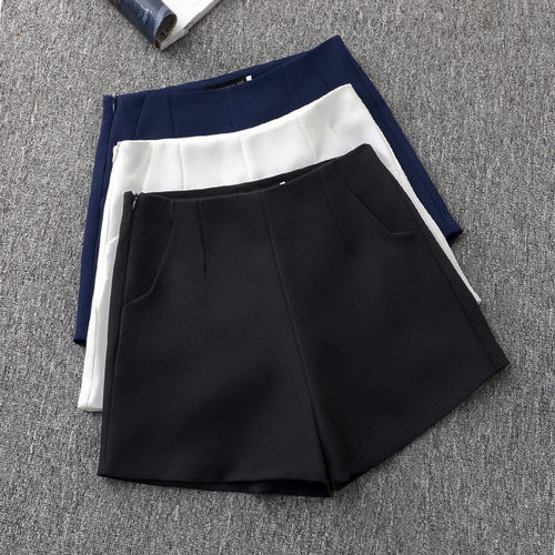 Thin loose high-waisted wide-leg shorts 薄款宽松高腰阔腿短裤