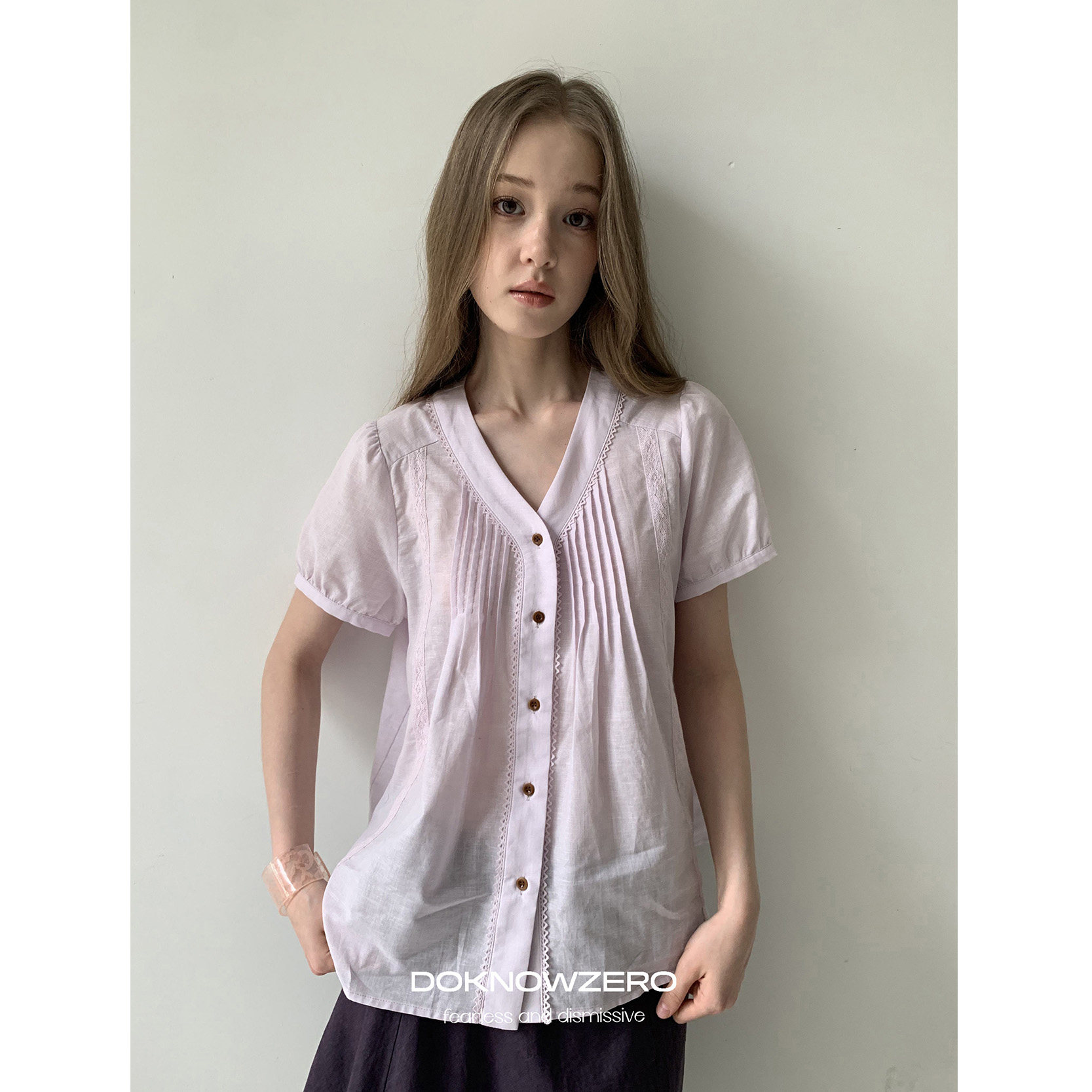 DKZ 紫色v领日系短袖衬衫女夏季新款褶皱刺绣拼接上衣