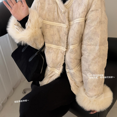 莓果式毛毛袖设计款保暖羽绒服外套(配可拆卸真狐狸毛袖)W1355