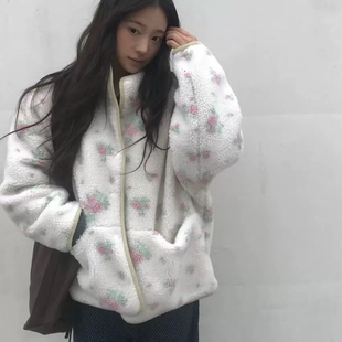 莓果设计新款圣诞穿法韩国设计师玫瑰印花双面摇粒绒短外套11298