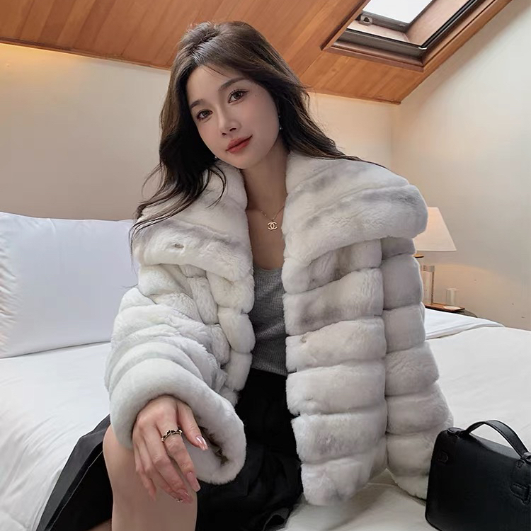 莓果牌翻领显瘦龙猫色獭兔毛条保暖皮草外套DXJYｙ250