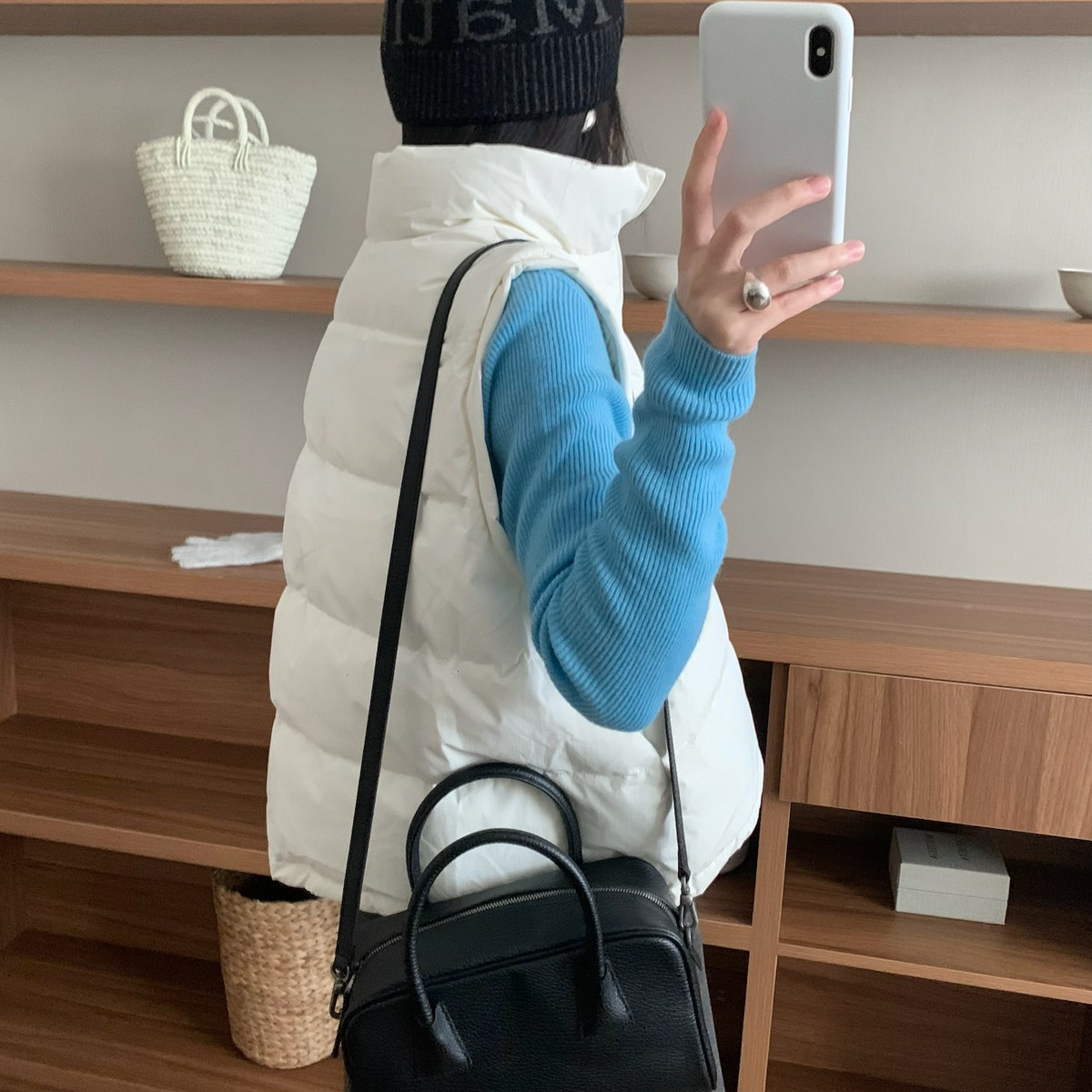 莓果眯眼口袋羽绒马甲羽绒服含90白鸭绒CC7060