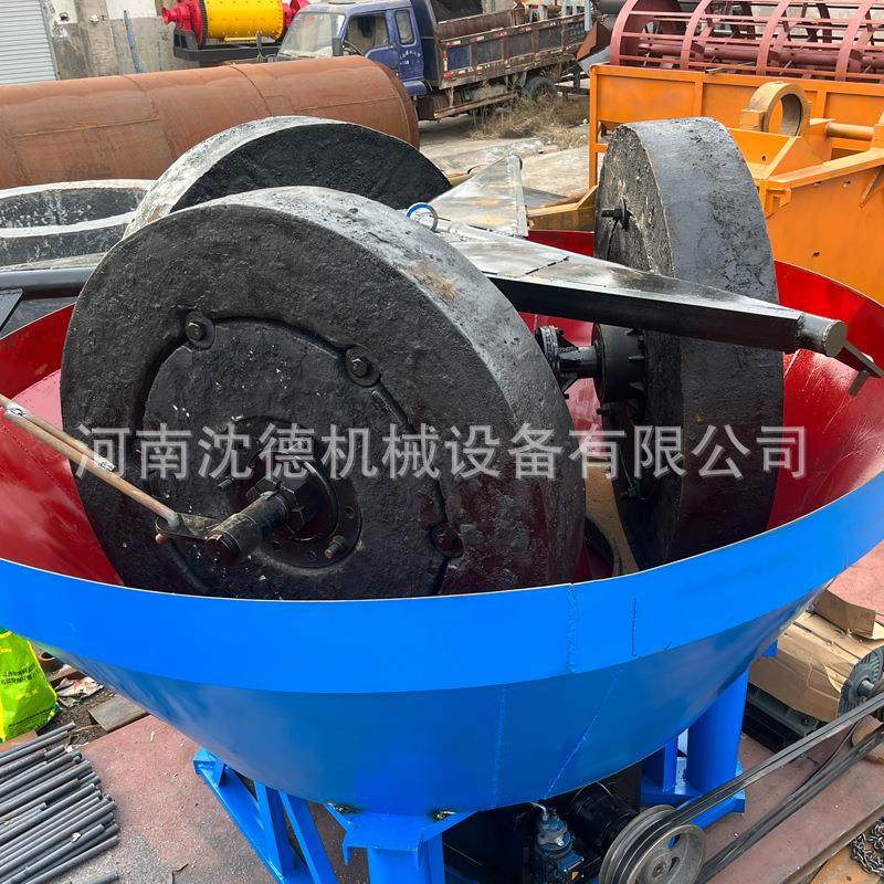 1200三轮碾金机采矿设备铁矿石水泥尾矿湿碾机重晶石矿物碾磨机