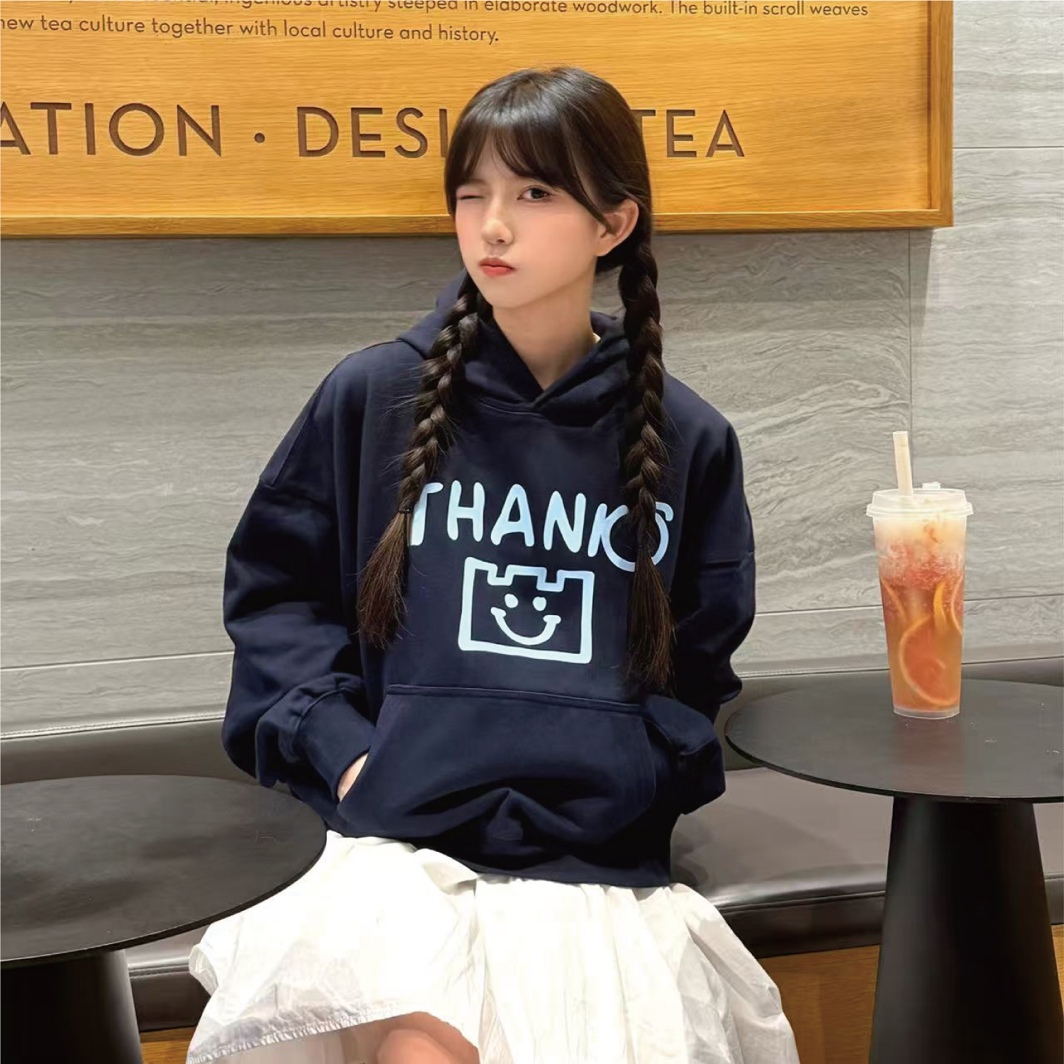 TGWALL藏青学院重磅短款卫衣