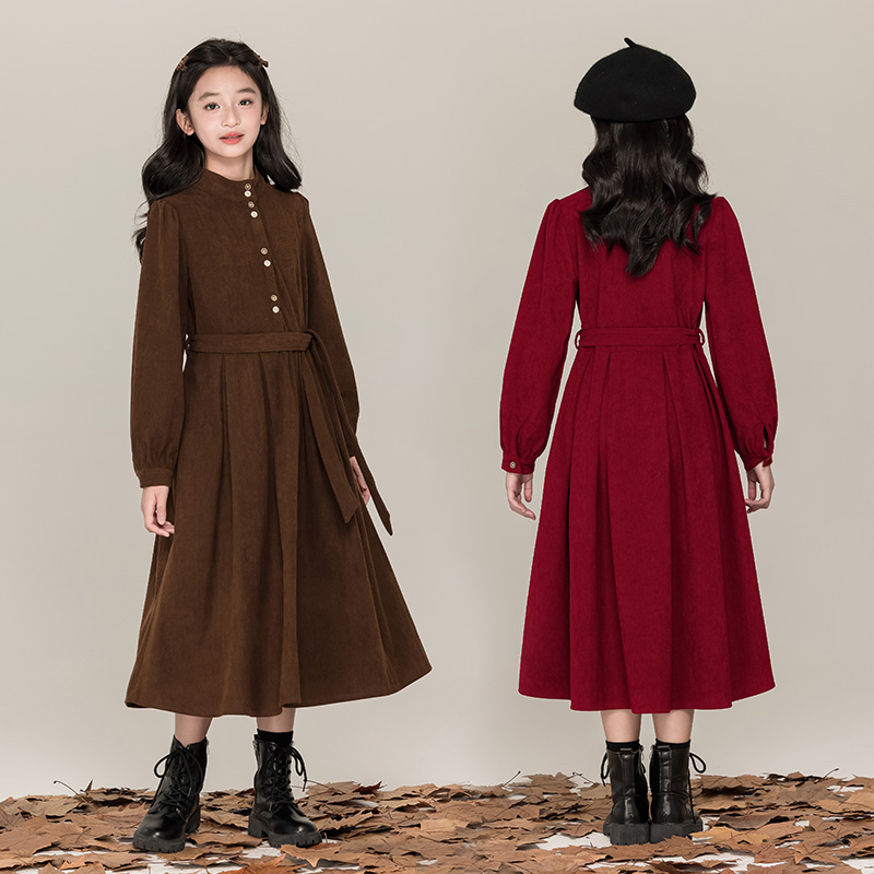 女童法式收腰连衣裙2025秋冬新款中大童大裙摆简约裙子女孩时尚裙