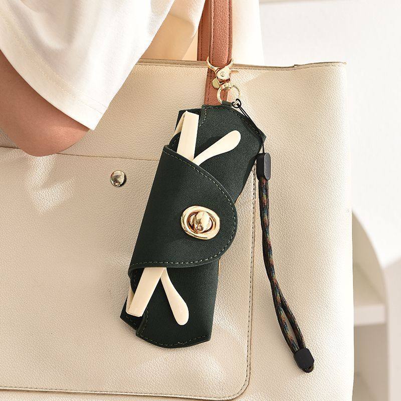 新款时尚翻毛皮质感便携抗压防摔眼镜袋太阳镜墨镜收纳眼镜保护套,ZIPPO/瑞士军刀/眼镜,眼镜袋,淘宝优惠券,粉丝福利购,淘宝优惠卷