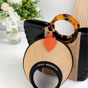 磁吸帽夹帽子外出收纳夹便携眼镜夹神器旅行便捷挂扣太阳帽口罩夹