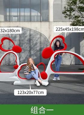 云朵兔子玻璃钢雕塑摆件商场景区房地产新年活动网红拍照装饰美陈