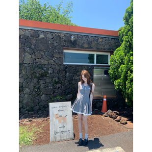 ZhiDaoLe 莉莉丝 法式蕾丝娃娃领短裙收腰乖巧少女感灰色连衣裙女