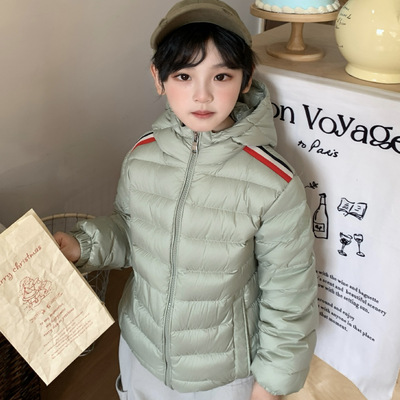 儿童轻薄羽绒服韩版M家冬季新款90白鹅绒排骨羽绒服男童短款外套