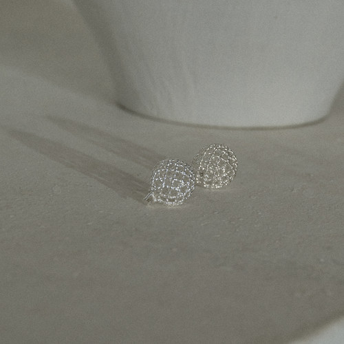 SOFT ROOM镂空圆球耳环网格纹耳饰女小众设计高级感精致配饰礼物