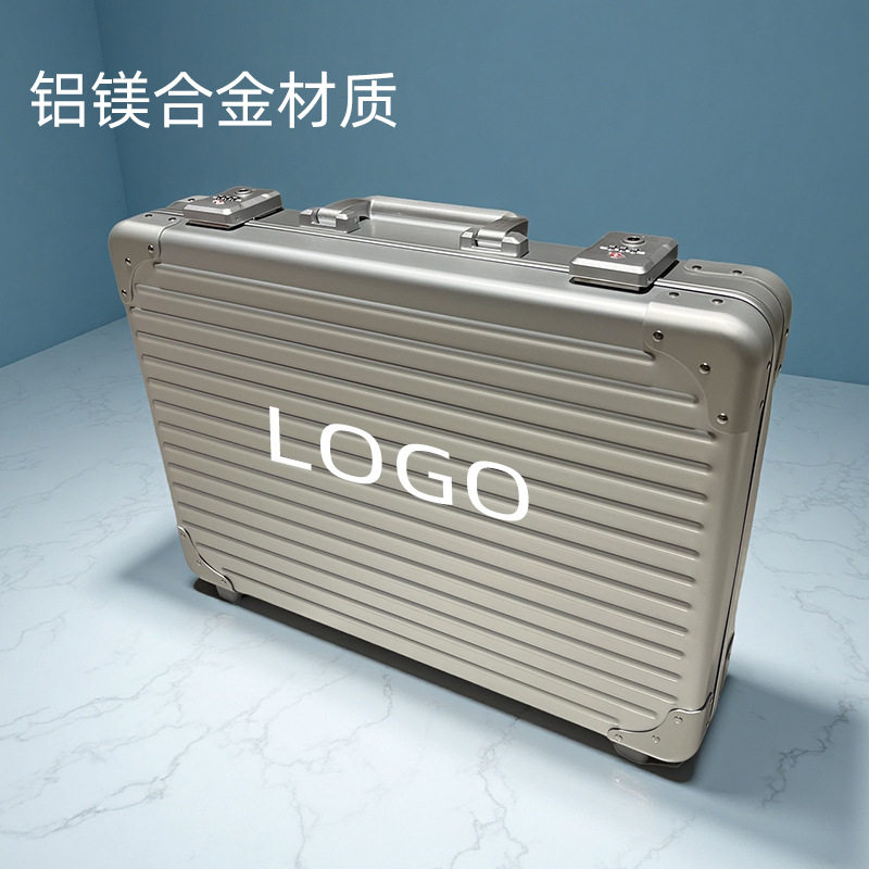 铝镁合金一体成型防震便携航空箱
