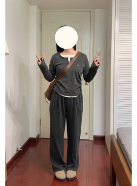 阿殊 ASOUL 微胖小个子假两件显瘦抽绳圆领撞色上衣＋显瘦糯米裤